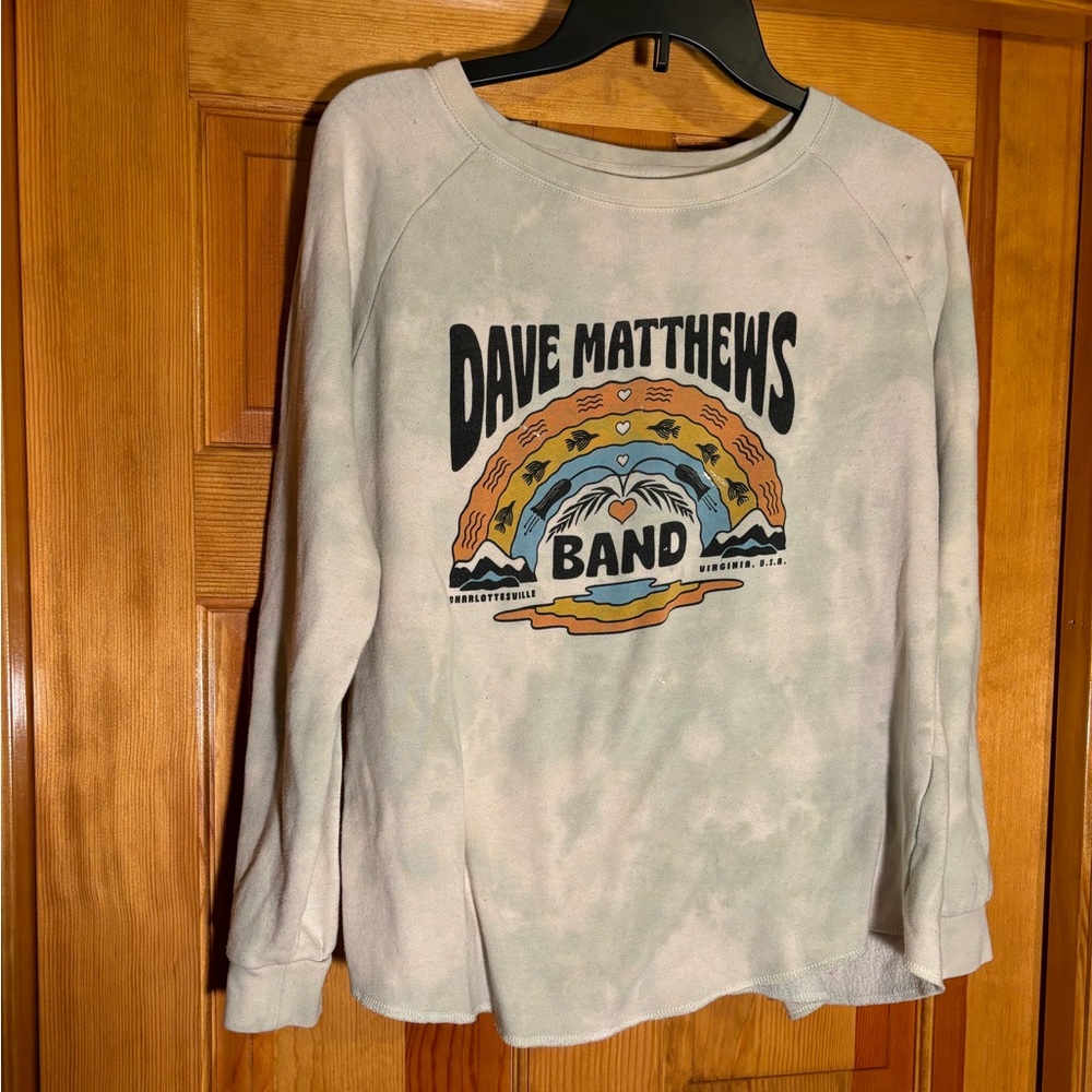 2021 green and white tie-dye Dave Matthews Band sweatshirt very soft material